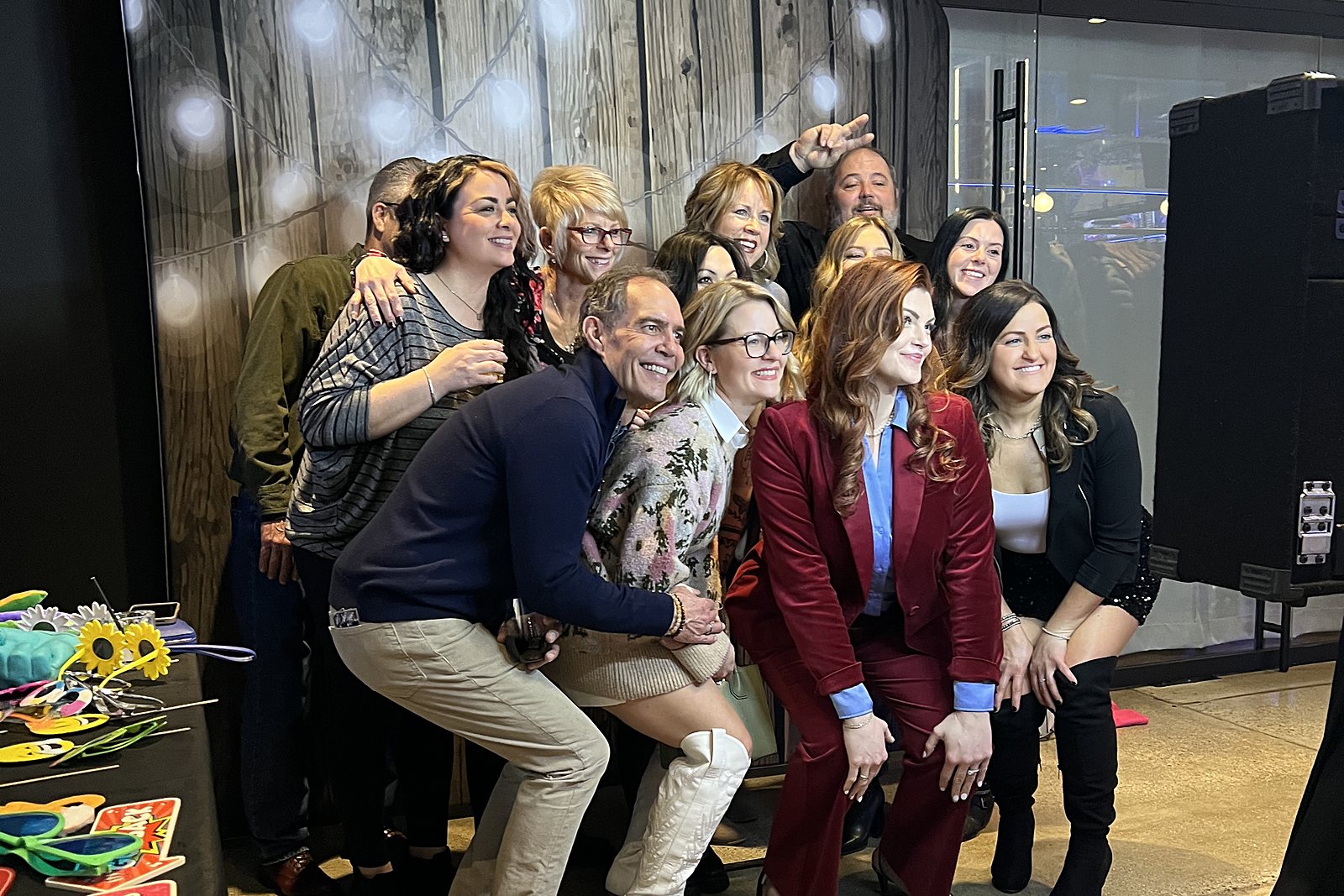 Multigenerational group celebrating together at a Bar/Bat Mitzvah photo booth rental